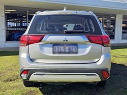 2018 Mitsubishi Outlander ES ZL MY19 Sterling Silver