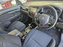 2018 Mitsubishi Outlander ES ZL MY19 Sterling Silver