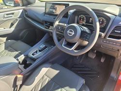2024 Nissan QASHQAI TI e-POWER J12 MY24 FUJI SUNSET RED