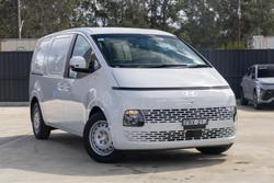 2025 Hyundai STARIA LOAD
