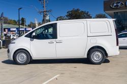 2025 Hyundai
STARIA LOAD