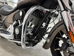 2017 INDIAN CHIEF CLASSIC Silver
