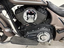 2017 INDIAN CHIEF CLASSIC Silver