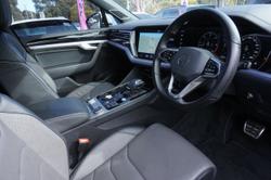 2021 Volkswagen
Touareg 210TDI R-Line