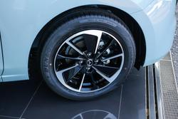 2025 Mazda
2 G15 GT