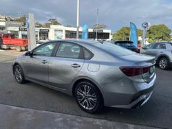 2022 Kia
Cerato Sport+