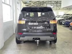 2019 Land Rover
                Discovery SD6 HSE