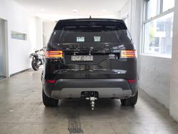 2019 Land Rover
                Discovery SD6 HSE