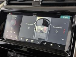 2020 Land Rover
Discovery SD6 HSE