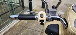 2009 VESPA GTV 250ie CREAM