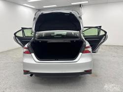 2024 Toyota Camry Ascent AXVH80R Silver Pearl
