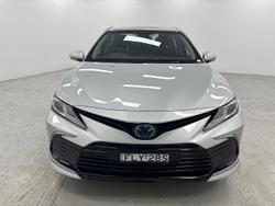 2024 Toyota Camry Ascent AXVH80R Silver Pearl