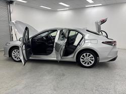 2024 Toyota Camry Ascent AXVH80R Silver Pearl
