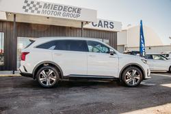 2021 Kia
Sorento Sport+