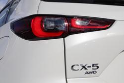 2025 Mazda
CX-5 G25 Akera