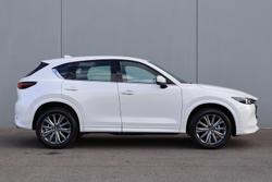 2025 Mazda
                CX-5 G25 Akera