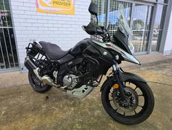 2017 Suzuki V-STROM 650 (DL650A) Black