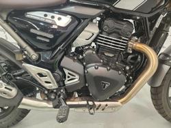 2025 Triumph Scrambler 400 X Scrambler Black