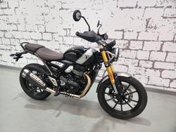 2025 Triumph Scrambler 400 X Scrambler Black