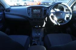 2020 Mitsubishi
Triton GLX