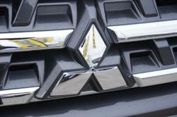 2020 Mitsubishi
Pajero GLS