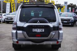 2020 Mitsubishi
Pajero GLS