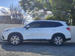 2023 Subaru
Forester 2.5i Premium