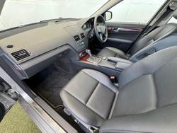 2007 Mercedes-Benz
                C-Class C200 Kompressor Elegance