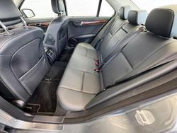 2007 Mercedes-Benz
                C-Class C200 Kompressor Elegance