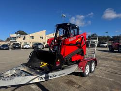 Manitou 1050RT Track Steer Loader With 4 IN 1 Bucket