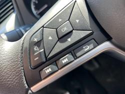 2024 Nissan
Navara SL