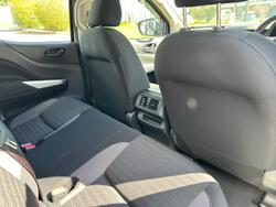 2024 Nissan
Navara SL
