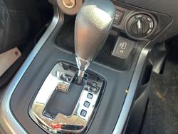 2024 Nissan
Navara SL