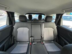 2024 Mazda
CX-80 G40e Pure
