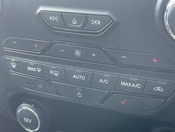 2016 Ford Everest Titanium