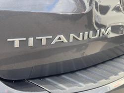 2016 Ford
Everest Titanium