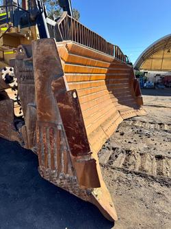 2006 Caterpillar
                D11r Dozer 