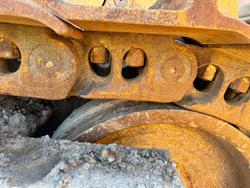 2006 Caterpillar
                D11r Dozer 
