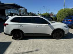 2019 Mitsubishi
Outlander Black Edition