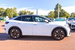 2025 Volkswagen ID.5 Pro