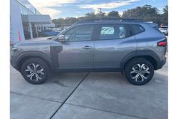 2025 Renault Duster Evolution