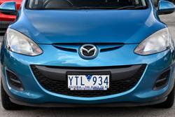 2011 Mazda
2 Neo
