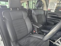 2020 Mitsubishi
                Outlander LS