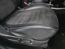 2018 Mitsubishi
Outlander LS