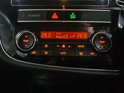 2018 Mitsubishi
Outlander LS
