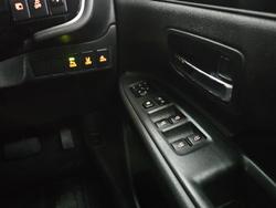 2018 Mitsubishi
Outlander LS