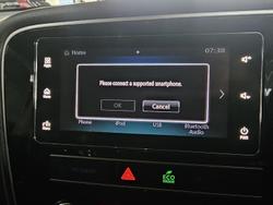 2018 Mitsubishi
Outlander LS