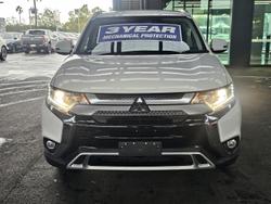 2018 Mitsubishi
Outlander LS