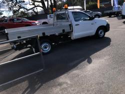 2014 Toyota Hilux Workmate TGN16R MY14 4x2 Glacier White