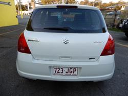 2007 Suzuki Swift Z Series RS415 White